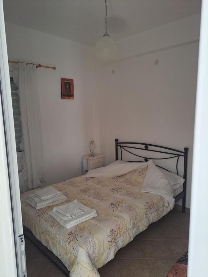 Apartment With Sea View And Balcony 60M From Beach Aegina エクステリア 写真